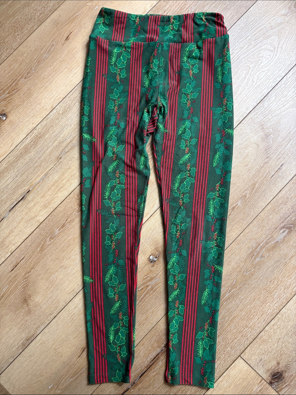 LuLaRoe Women's Stretch Leggings OS Holly Print Christmas Polyester Spandex